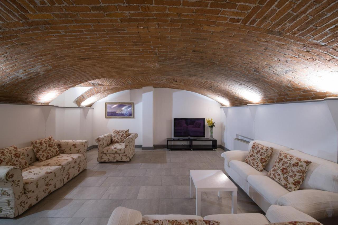 Loft In Navigli District With Jacuzzi & Sauna - Papiniano มิลาน ภายนอก รูปภาพ